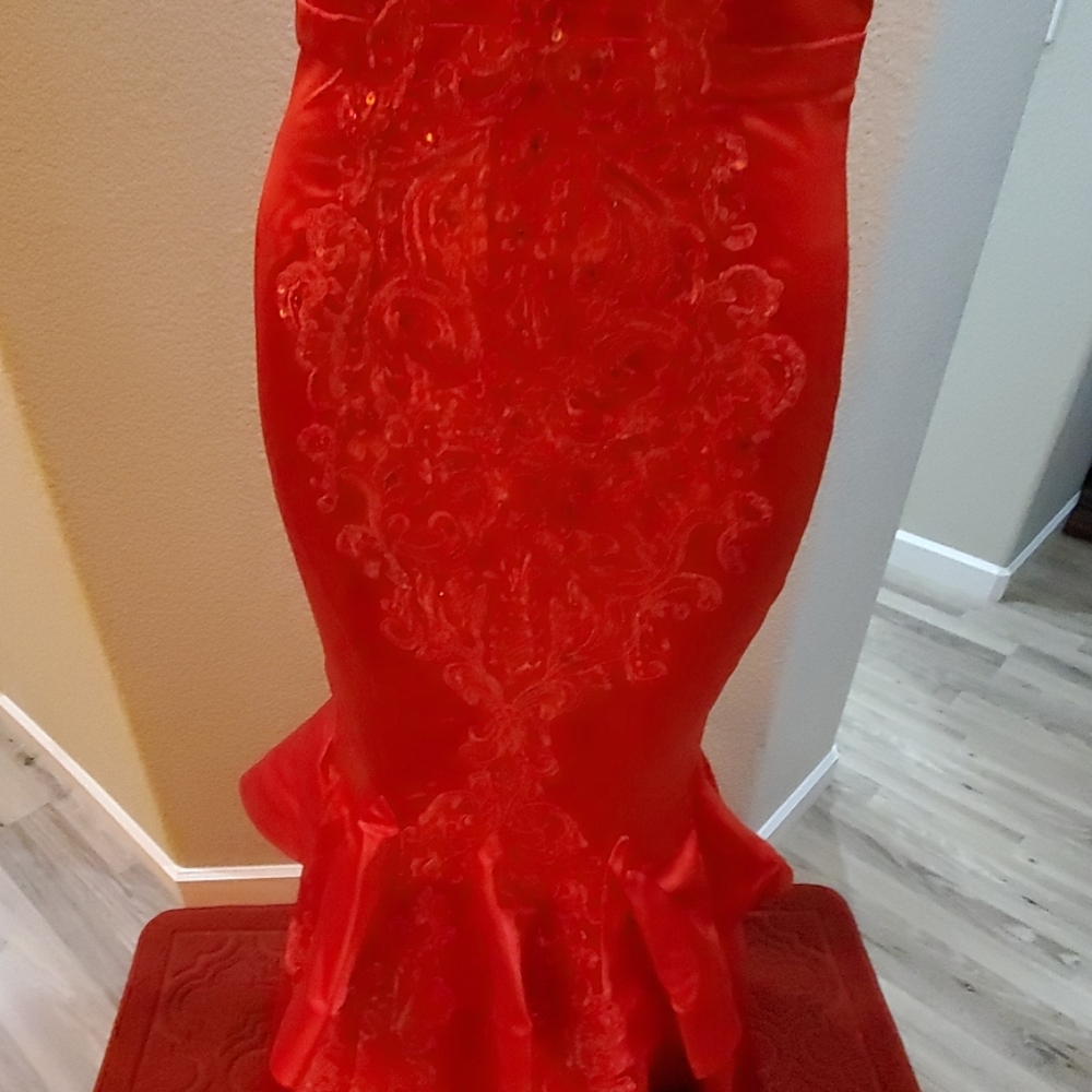 Red Formal Gown - Picture 3 of 8